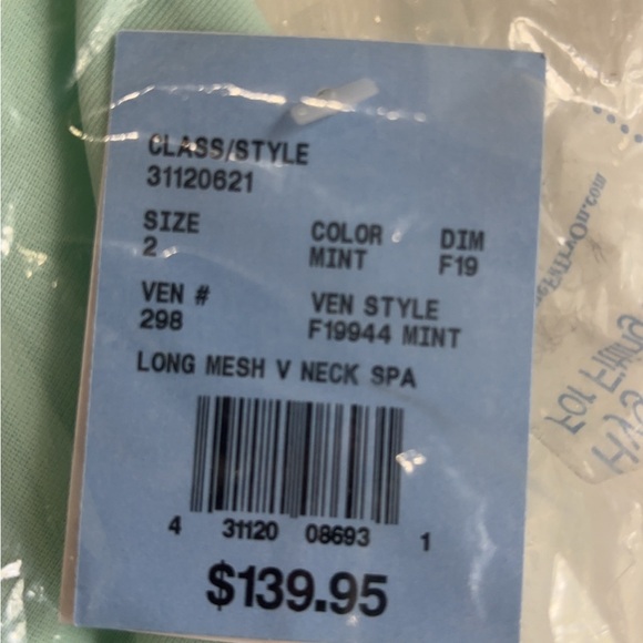 David’s Bridal Bridesmaid dress - Picture 3 of 3